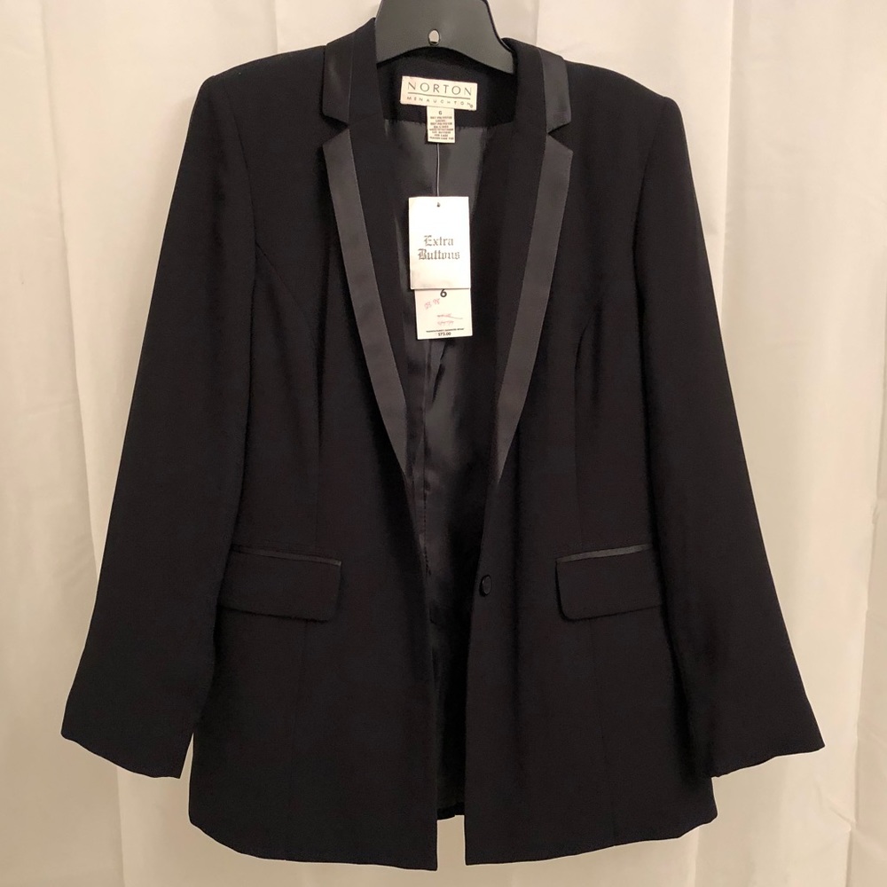 Women’s Norton Sz 6 Black Jacket-NWT